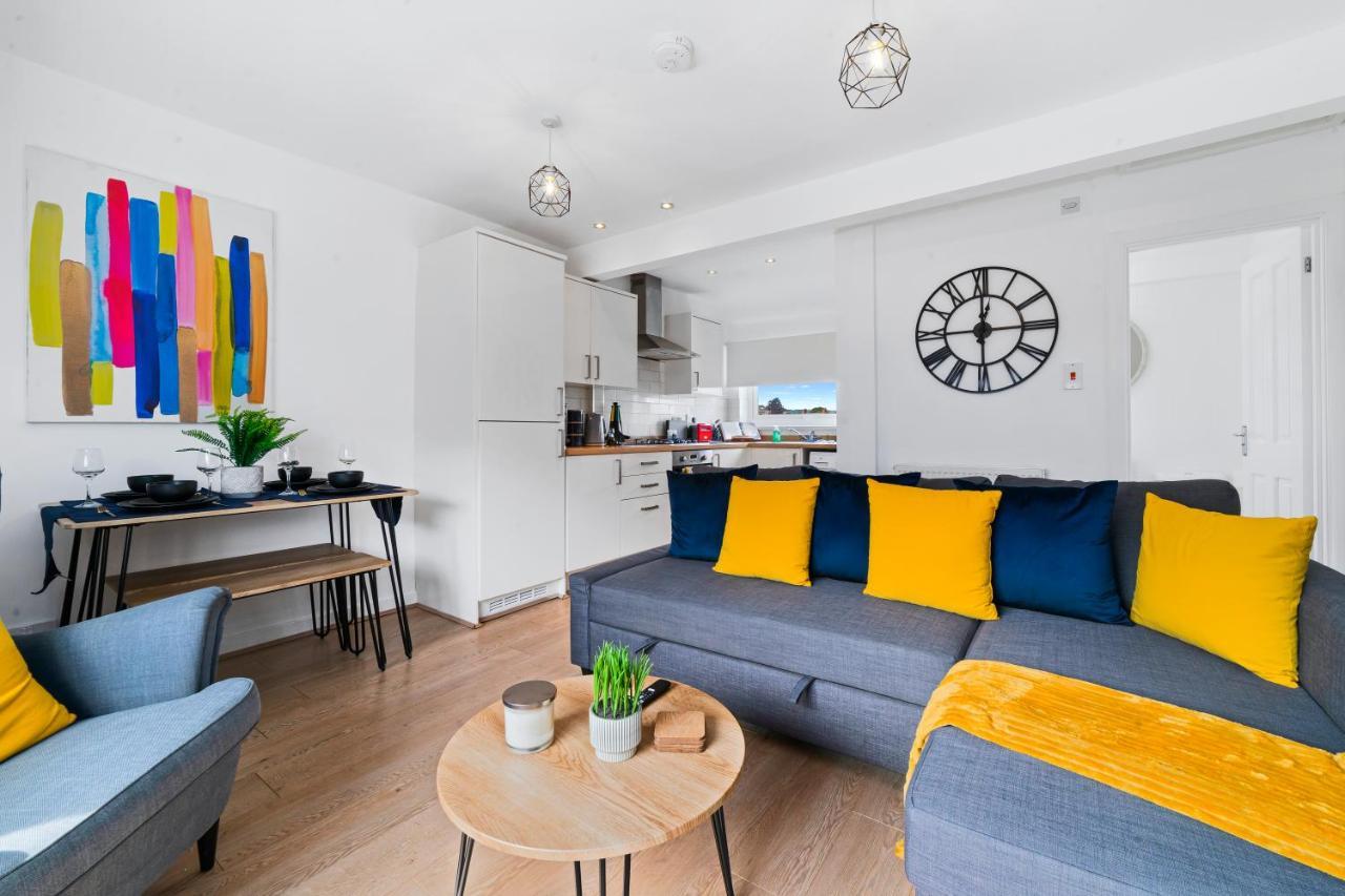 Village Cwtch Whitchurch 2 Bedroom Apartment Cardiff Dış mekan fotoğraf